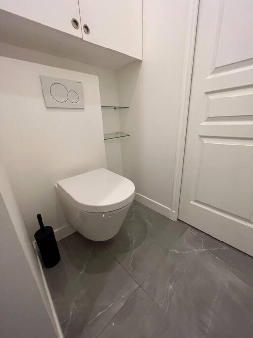 Luxury Appartment, Champs Elysees, Neuf ! Paris Eksteriør bilde